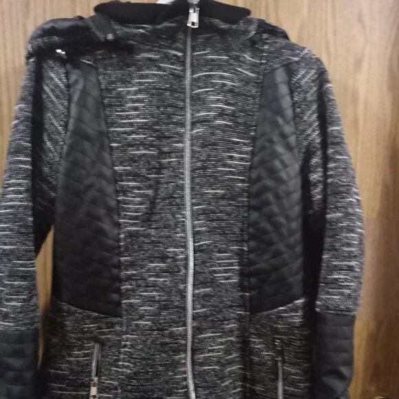 Coat - Picture 1 of 1